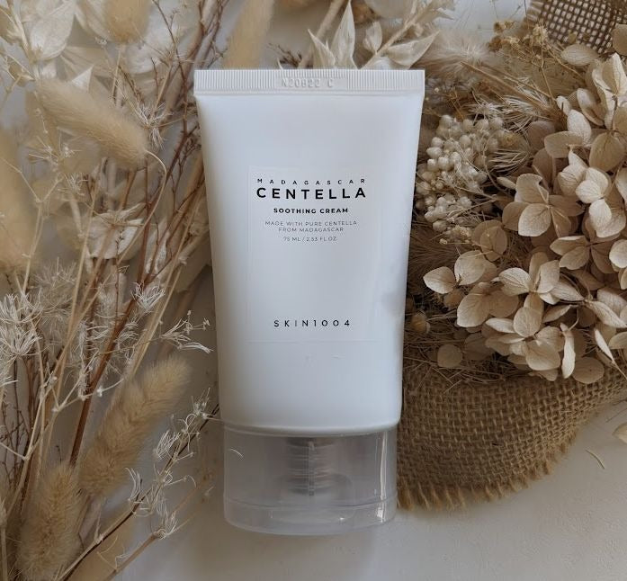 SKIN1004 – Lightweight Barrier-Repair Moisturizer Madagascar Centella Soothing Cream  (75ml)